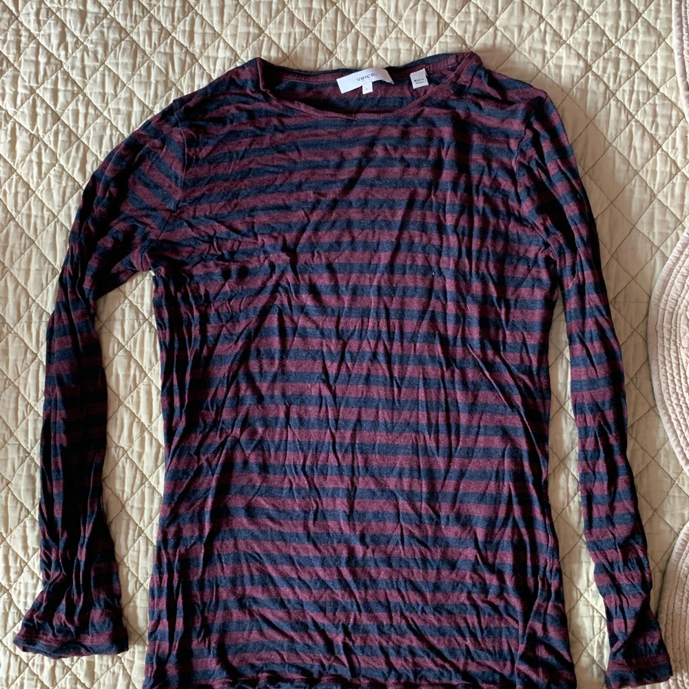 Cotton Vince shirt, great used condition.